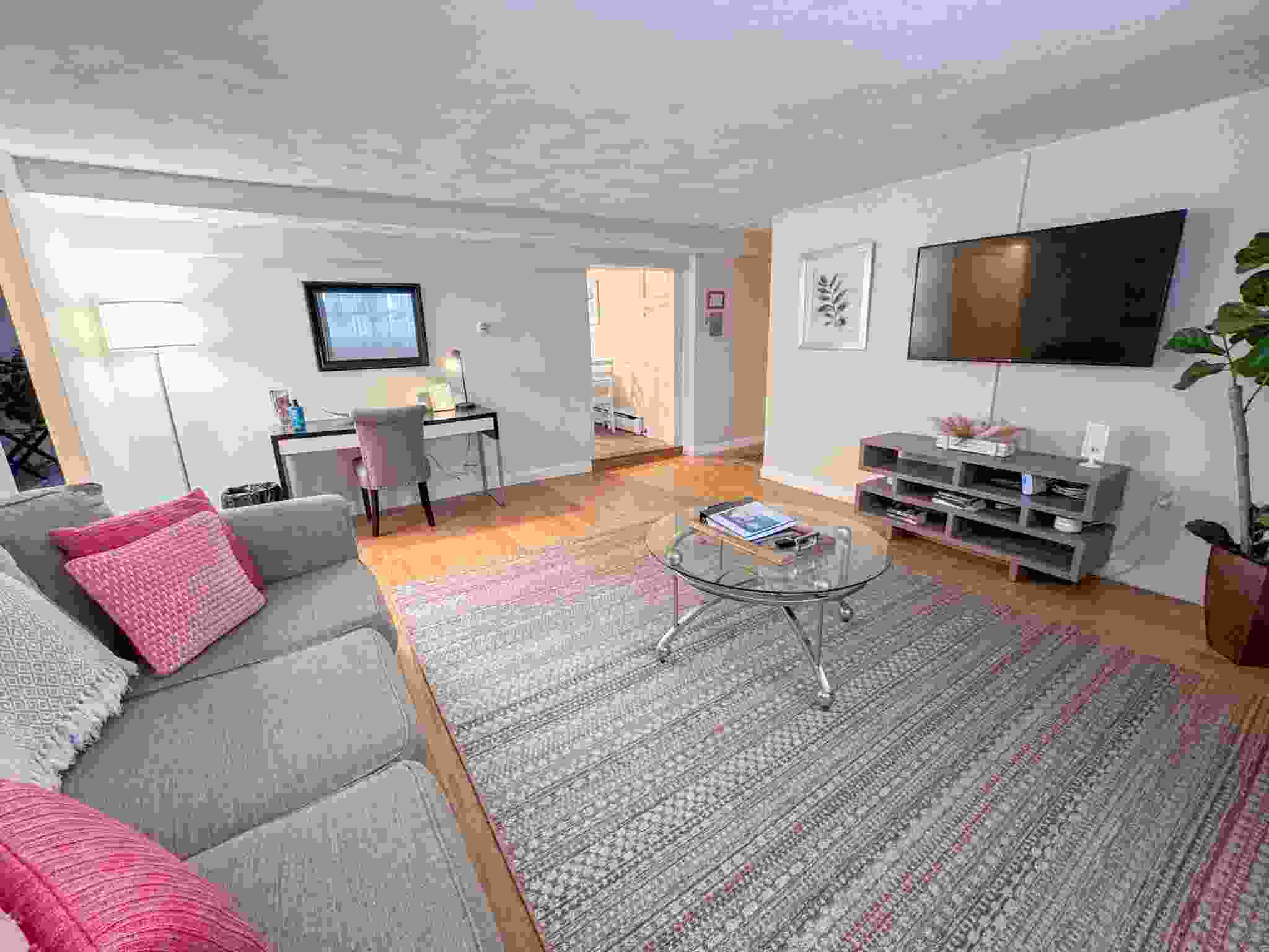 Fully-furnished 1Bedroom in Brookline, MBTA